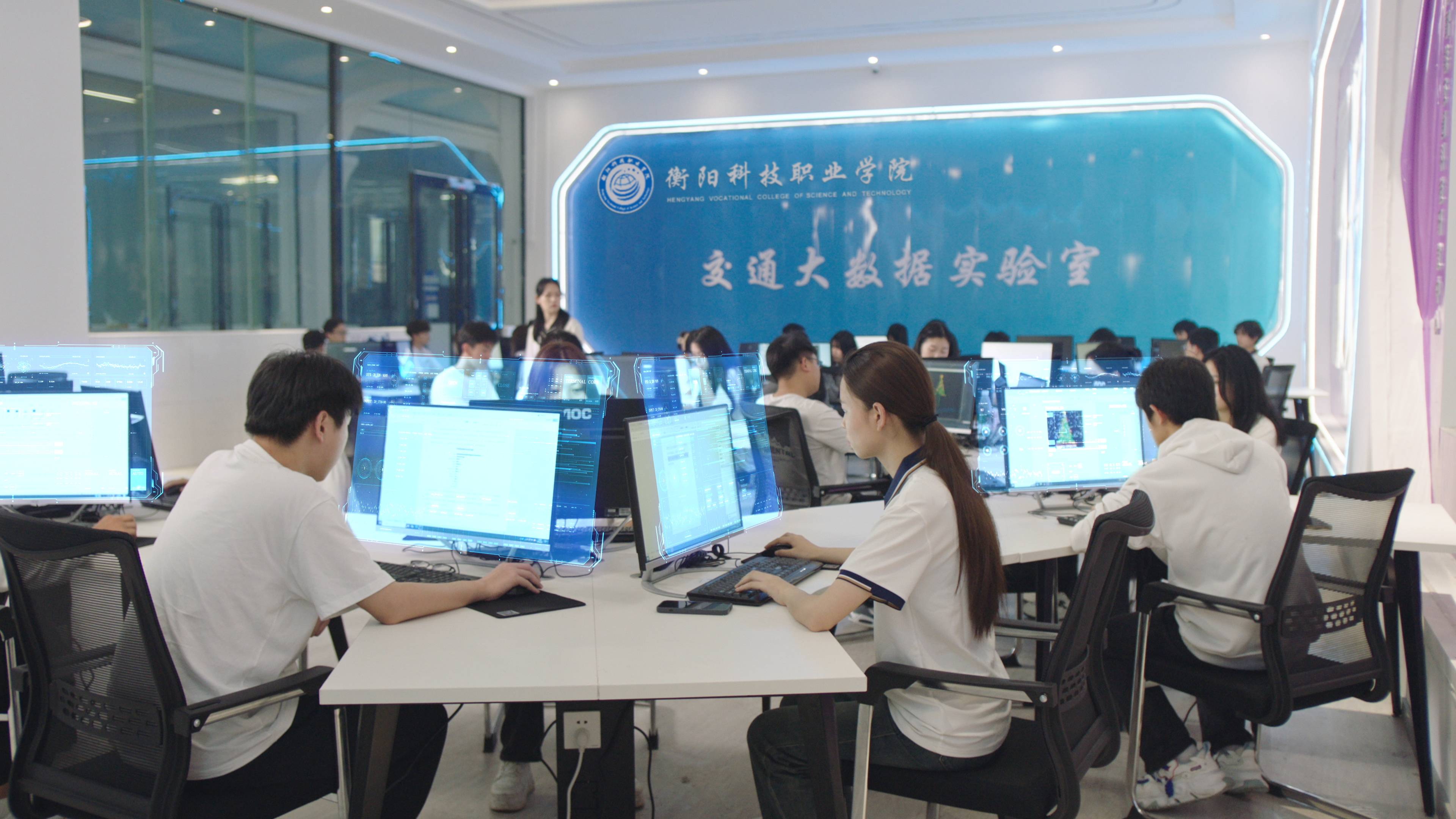 大数据与财务管理.jpg